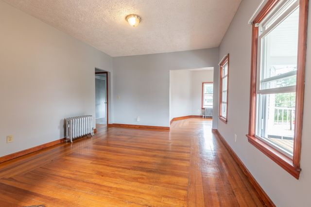 17 Jefferson St 2, Attleboro, MA 02703