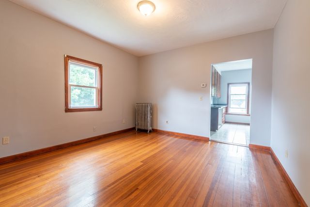 17 Jefferson St 2, Attleboro, MA 02703