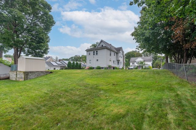 17 Jefferson St 2, Attleboro, MA 02703