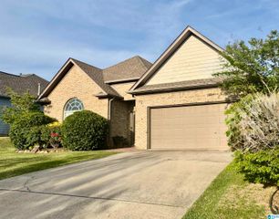 476 WATERFORD DRIVE, Calera, AL 35040