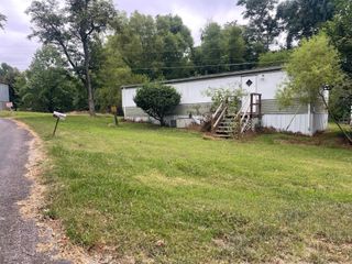 6073 Hester Rd, Springfield, TN 37172