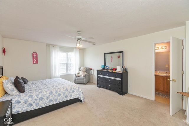 5527 Forest Ridge Court, Indianapolis, IN 46203