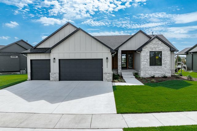 8412 W Pebble st, Maize, KS 67101