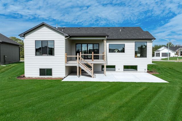 8412 W Pebble st, Maize, KS 67101