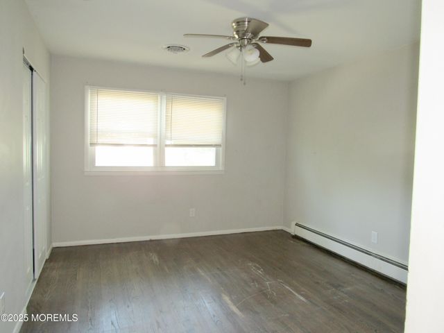 531 Princess Court, Toms River, NJ 08753