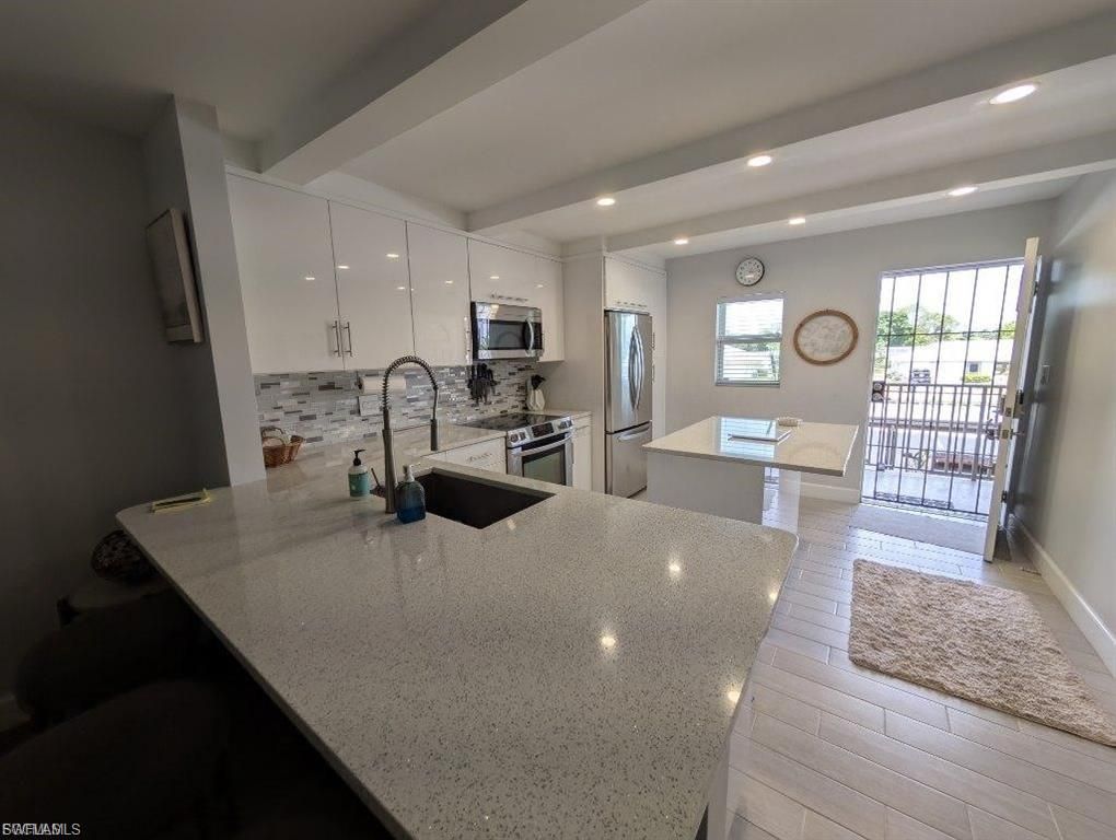 2111 Barkeley LN 13, FORT MYERS, FL 33907 — photo 4