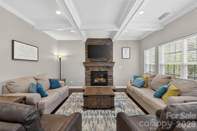 8028 Penman Springs Drive, Waxhaw, NC 28173