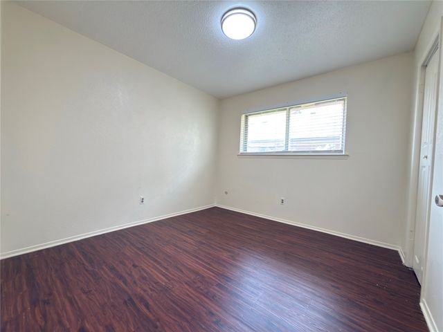 5218 Barcelona Drive, Garland, TX 75043