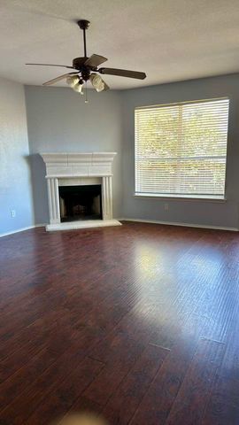3605 Lasso Road, Fort Worth, TX 76262