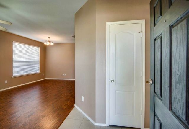 3605 Lasso Road, Fort Worth, TX 76262