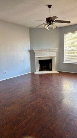 3605 Lasso Road, Fort Worth, TX 76262