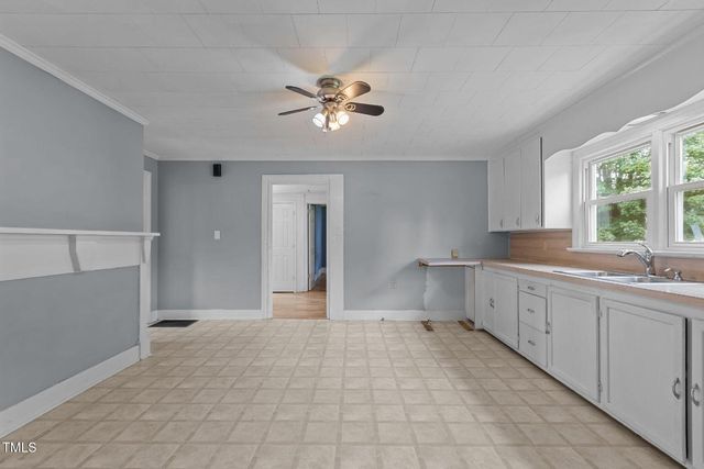 505 S Hughes Street, Apex, NC 27502