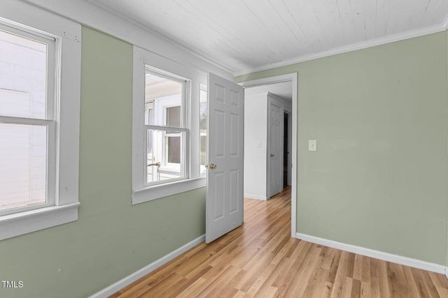 505 S Hughes Street, Apex, NC 27502