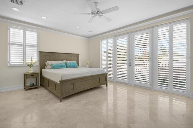 814 N Victoria Park Road, Fort Lauderdale, FL 33304