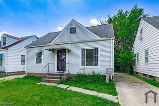 21304 Watson Road, Maple Heights, OH 44137