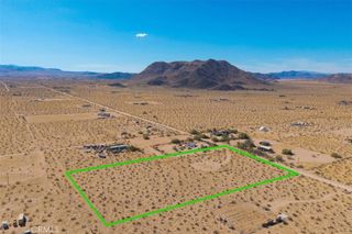 60309 Applegate Way, Landers, CA 92285