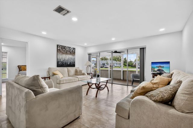 5093 Privet Place A-1, Delray Beach, FL 33484