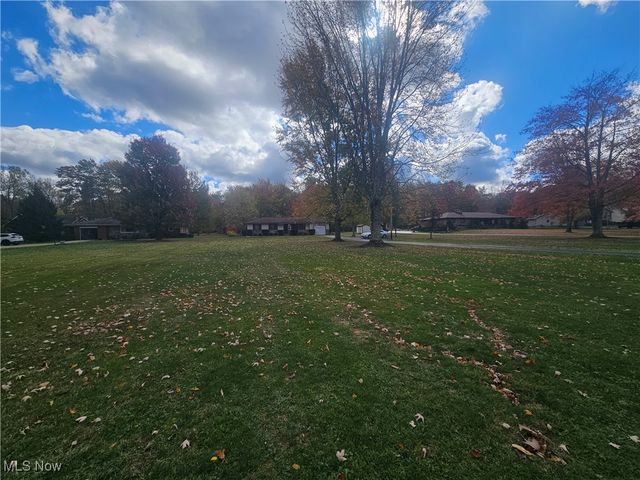 12120 Girdled Road, Concord, OH 44077