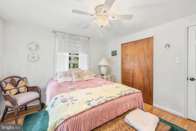 1335 STEPHEN WAY, Southampton, PA 18966