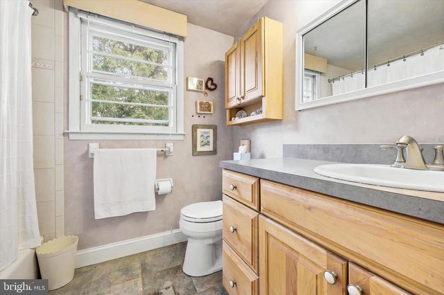 1335 STEPHEN WAY, Southampton, PA 18966