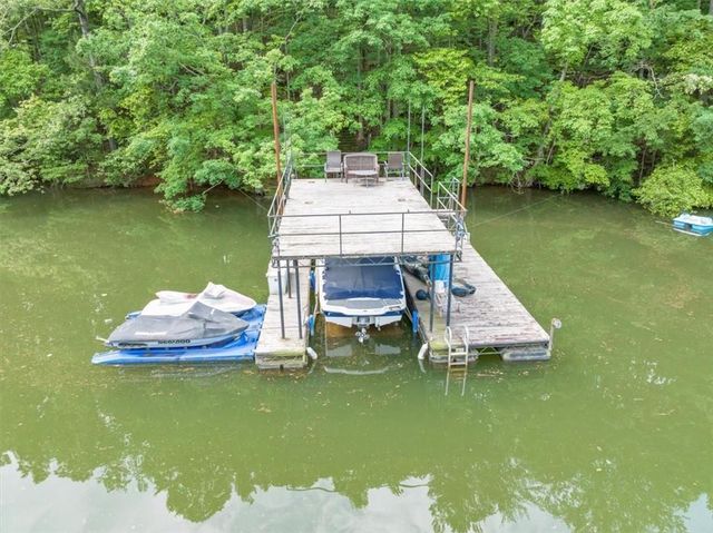 6342 Chesla Drive, Gainesville, GA 30506