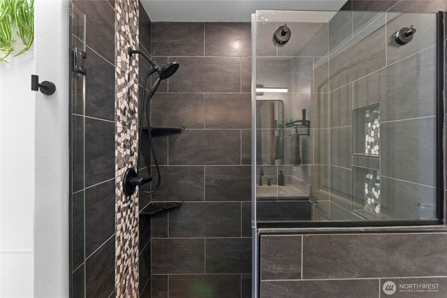 606 206 Avenue NW, Lakebay, WA 98349