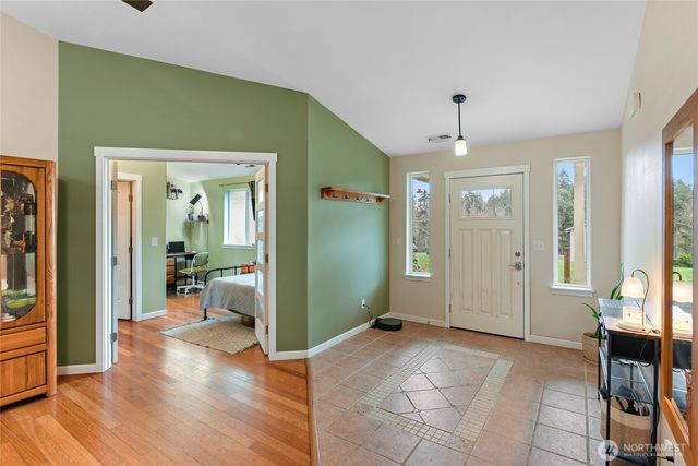 606 206 Avenue NW, Lakebay, WA 98349