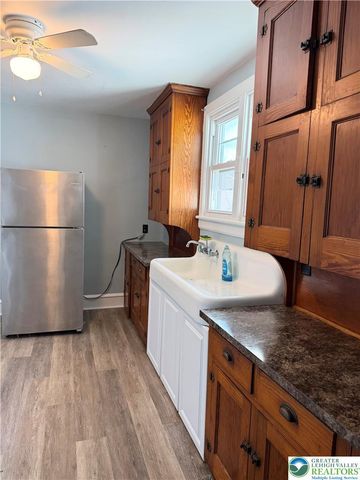 214 West Main Street 1, Bath Boro, PA 18014