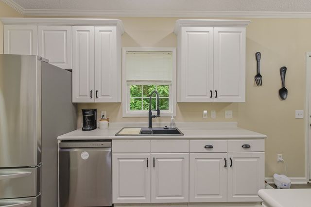 157 Lee Road 0197, Phenix City, AL 36870