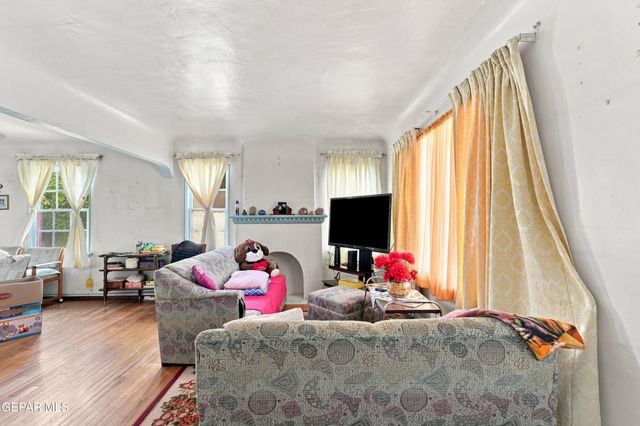 2319 GRANT Avenue, El Paso, TX 79930