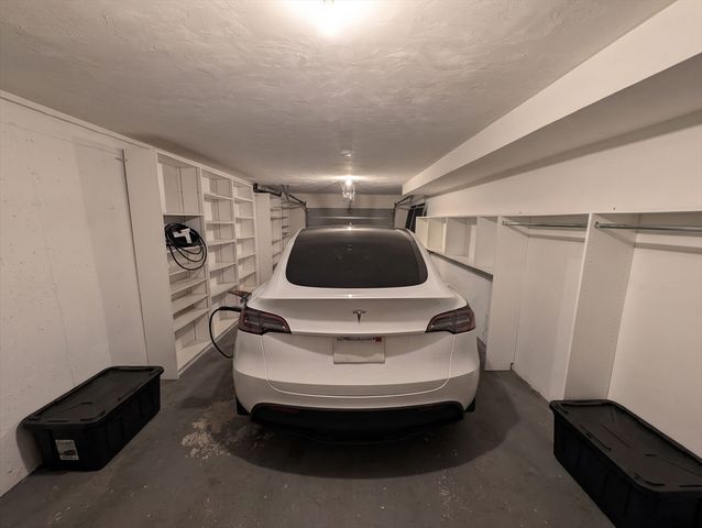 142 Algonquin Trl 142, Ashland, MA 01721