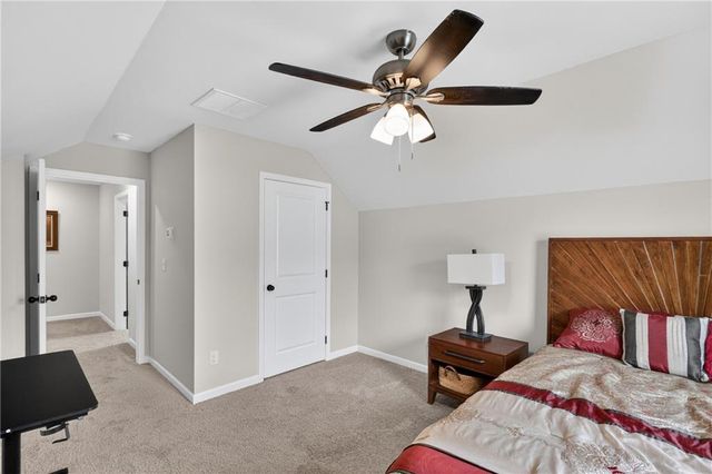 366 Fox Creek Dr, Braselton, GA 30517