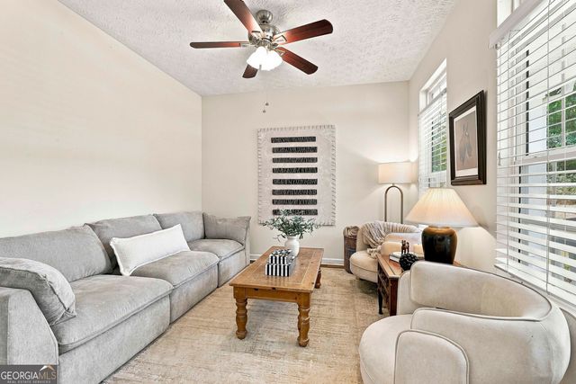 42 Bill Estes Road, Senoia, GA 30276
