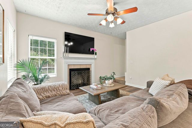 42 Bill Estes Road, Senoia, GA 30276