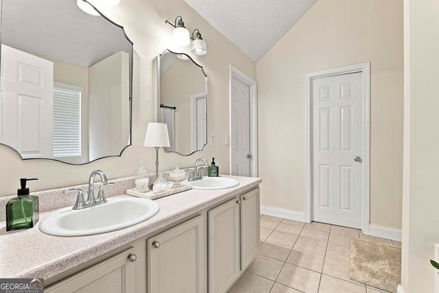 42 Bill Estes Road, Senoia, GA 30276