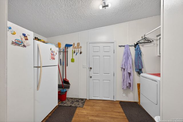 350 Parkfield, Pleasanton, TX 78064