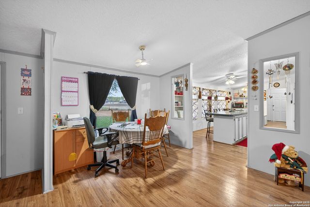 350 Parkfield, Pleasanton, TX 78064