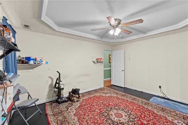 5946 Lillytrotter Drive, Hope Mills, NC 28348