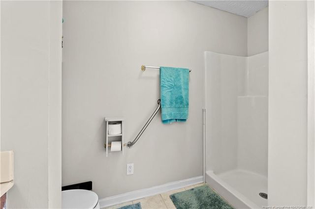 5946 Lillytrotter Drive, Hope Mills, NC 28348