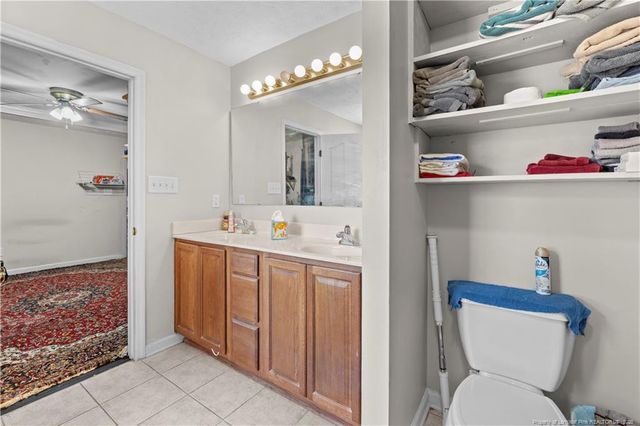 5946 Lillytrotter Drive, Hope Mills, NC 28348