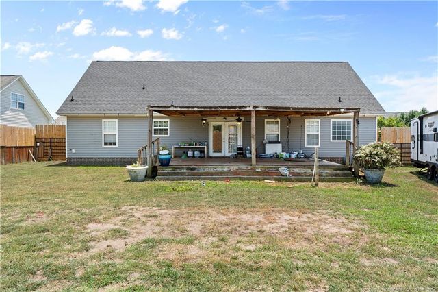 5946 Lillytrotter Drive, Hope Mills, NC 28348