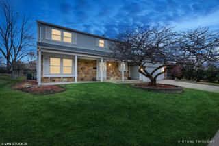 401 N SALEM Drive, Schaumburg, IL 60194