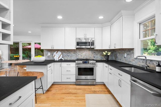 127 Harmon Avenue, Pelham, NY 10803