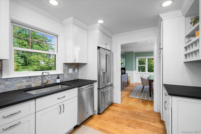 127 Harmon Avenue, Pelham, NY 10803