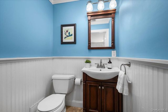 127 Harmon Avenue, Pelham, NY 10803
