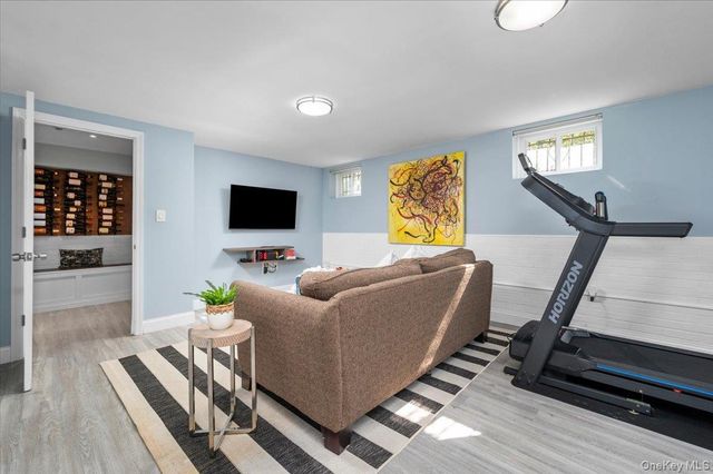 127 Harmon Avenue, Pelham, NY 10803