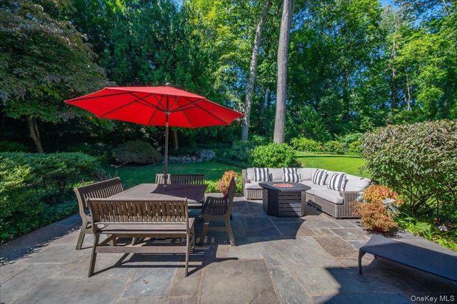 127 Harmon Avenue, Pelham, NY 10803