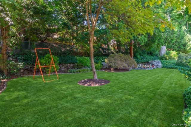 127 Harmon Avenue, Pelham, NY 10803