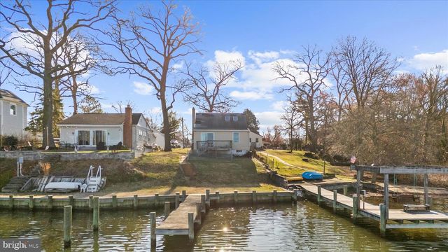 8108 FOREST GLEN DR, Pasadena, MD 21122