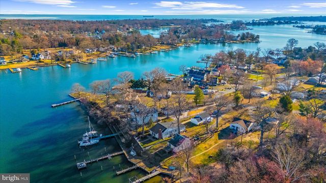 8108 FOREST GLEN DR, Pasadena, MD 21122